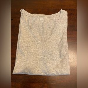 Gap T-shirt size L